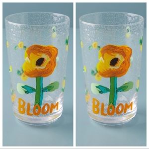 2 Anthropologie Carolyn Gavin Bloom Juice Glasses